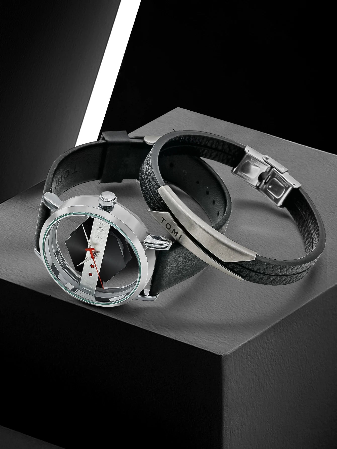 TOMI AVANT-GARDE + BRACELET